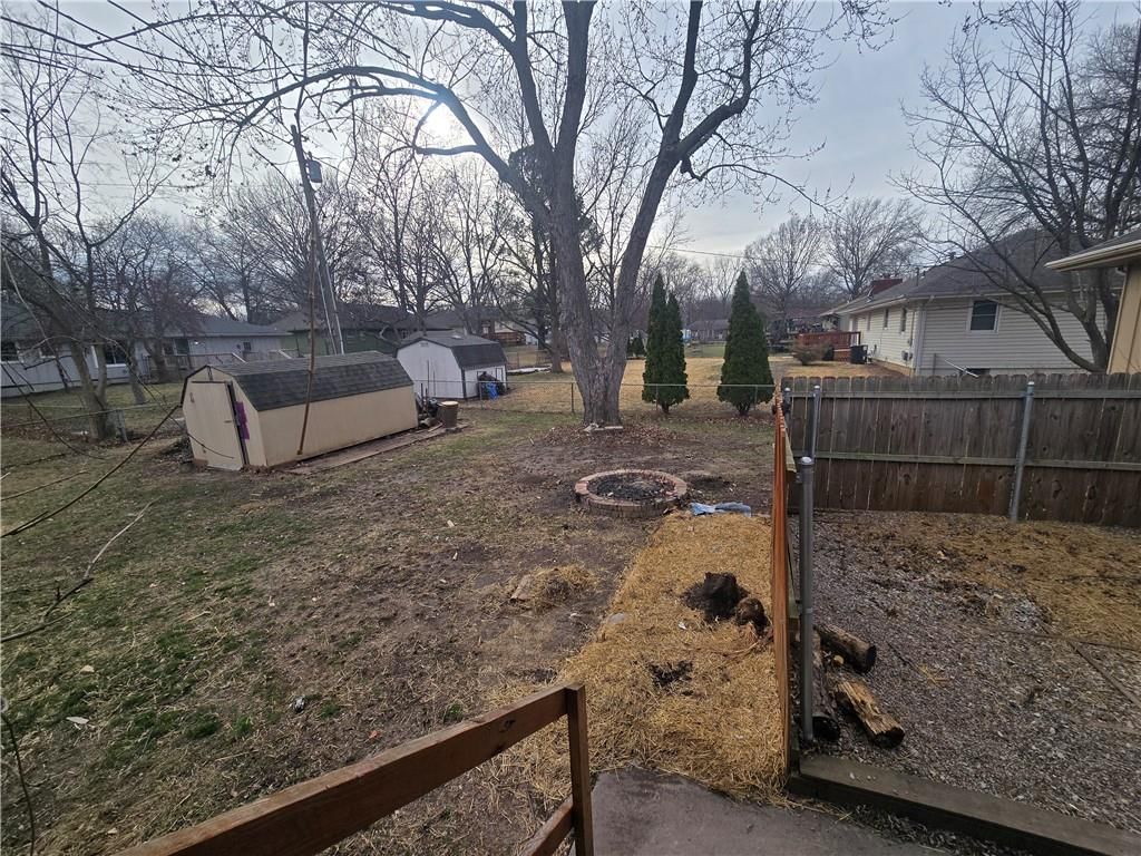 1211 SE Briarcroft Street — photo 40