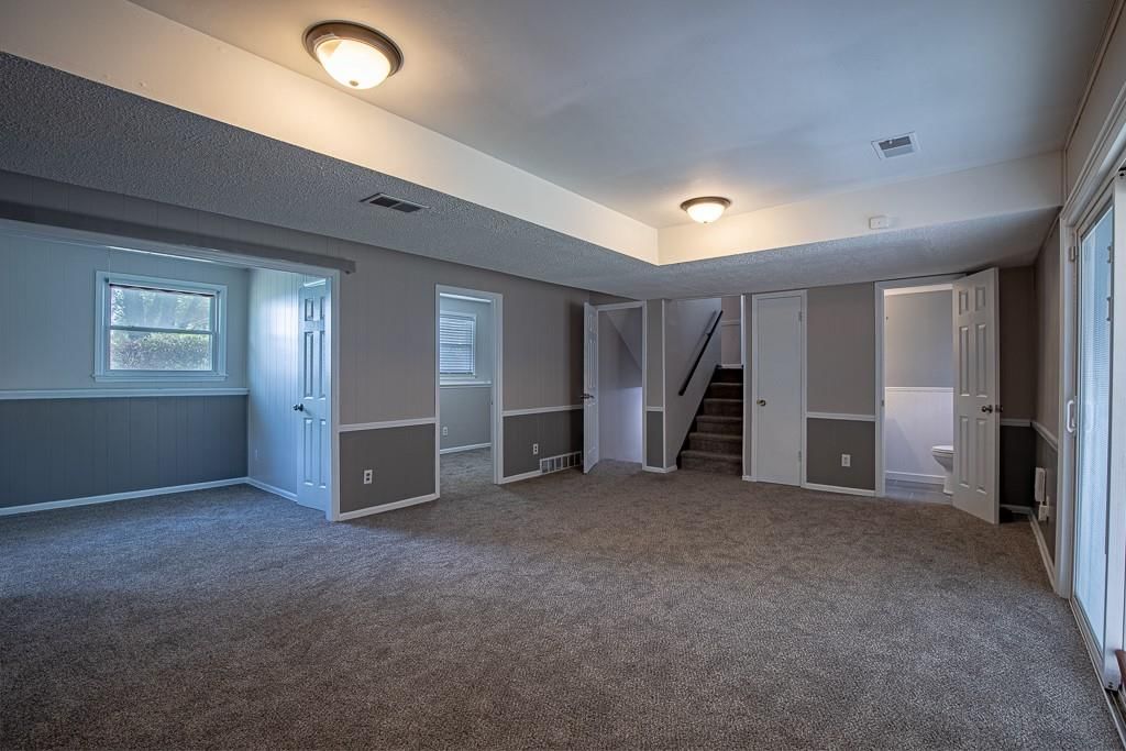 8816 E 110th Street — photo 36