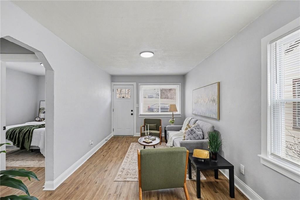 821 Greeley Avenue — photo 5