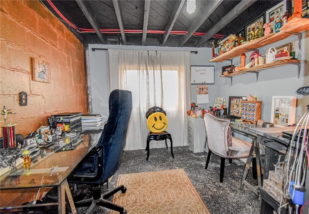 Photo 6 of 16 - 2021 N 54th Street, Kansas City, KS 66104