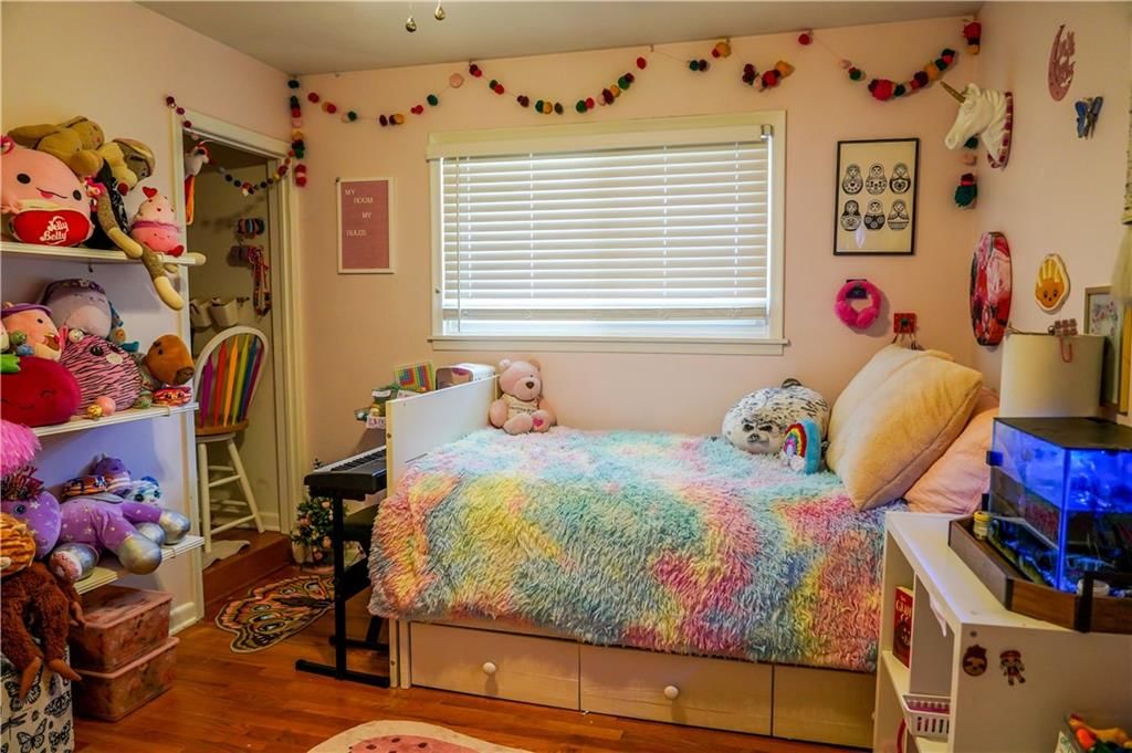 5401 N Mersington Avenue — photo 18