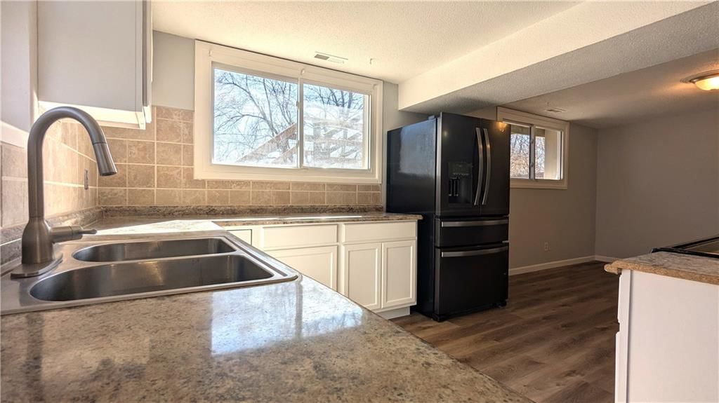 8641 E 97th Terrace — photo 39