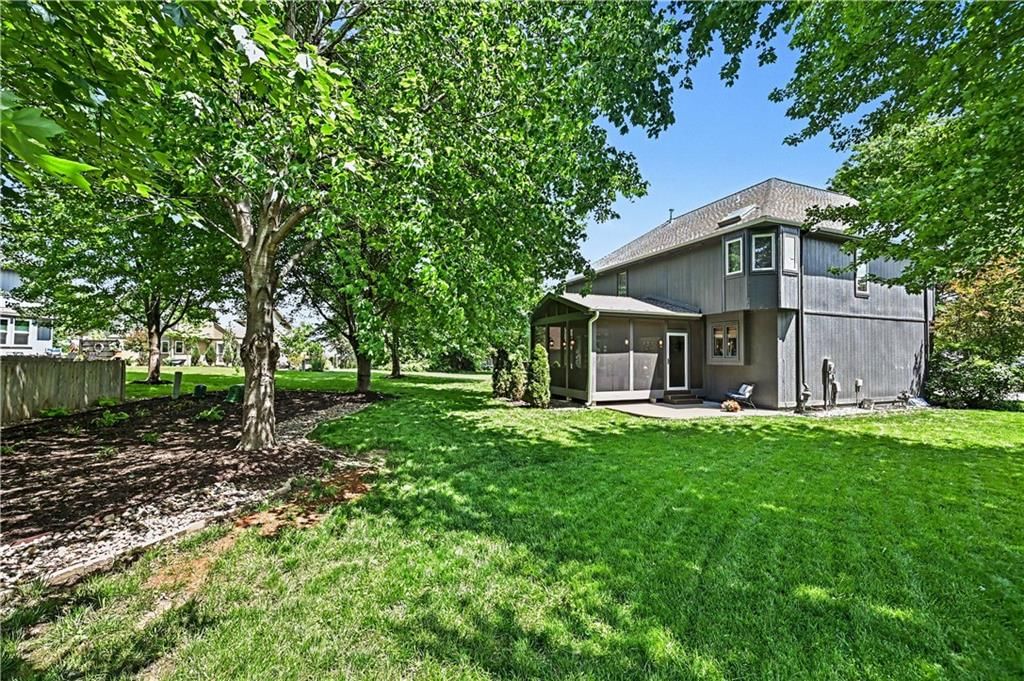 1561 Parkside Drive — photo 36