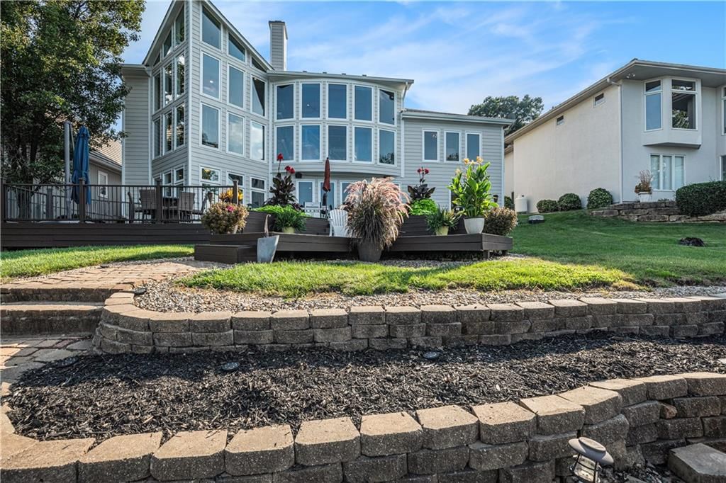 326 Southshore Drive — photo 46