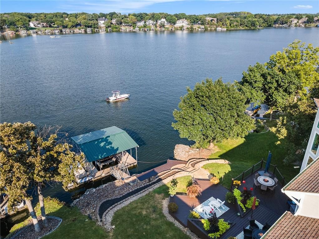 326 Southshore Drive — photo 49