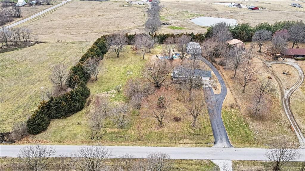 15226 Country Lane — photo 3