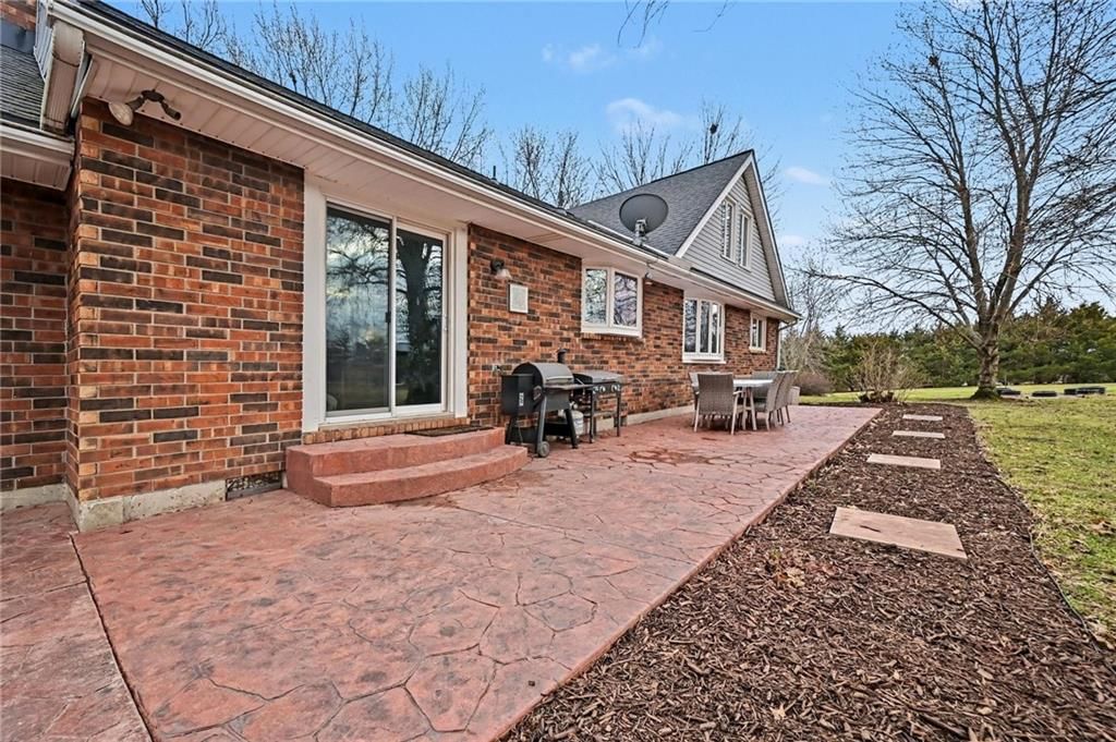 15226 Country Lane — photo 8