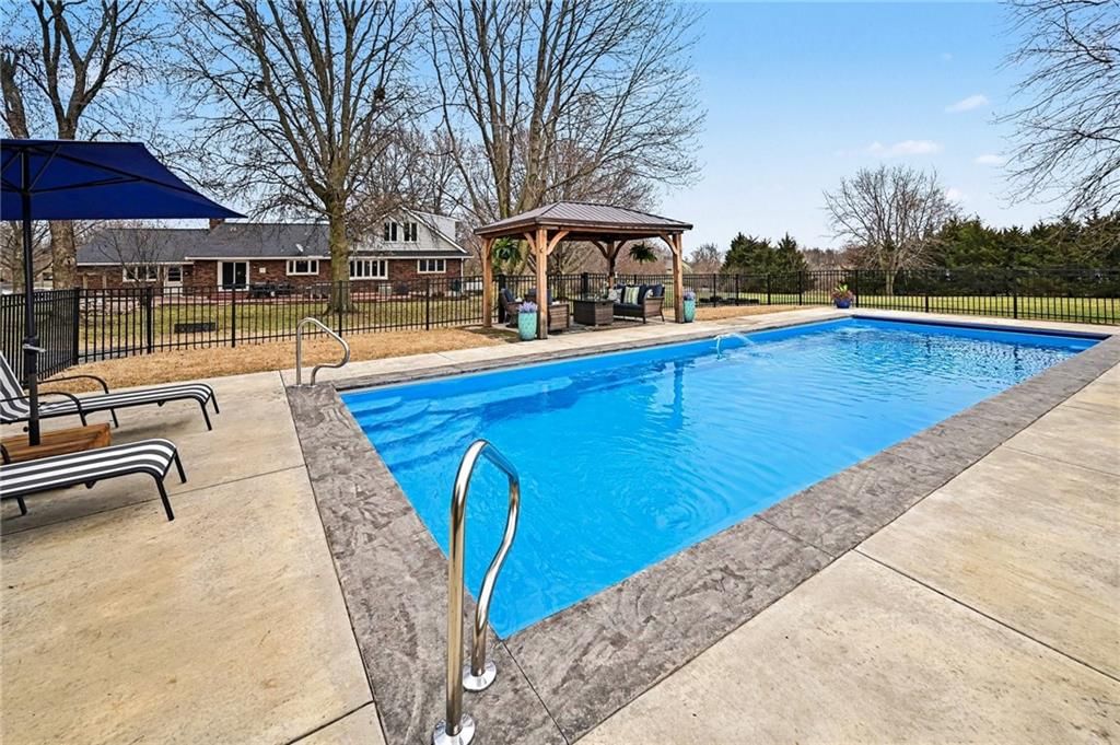 15226 Country Lane — photo 9