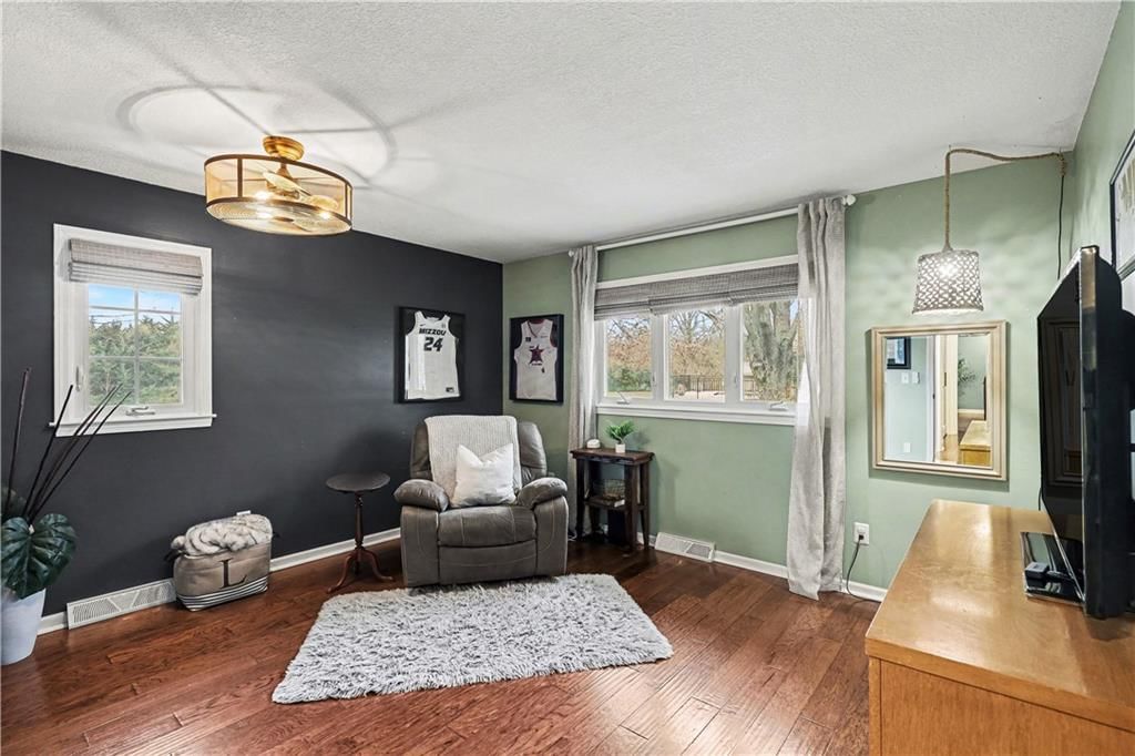 15226 Country Lane — photo 38
