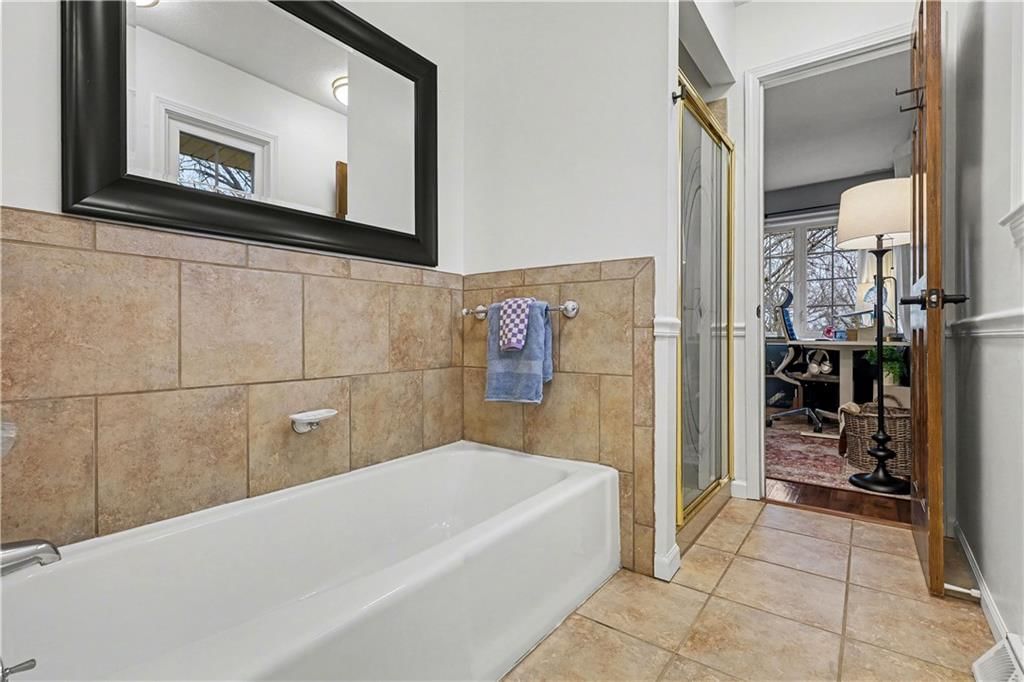 15226 Country Lane — photo 43