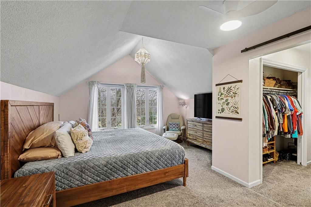 15226 Country Lane — photo 46