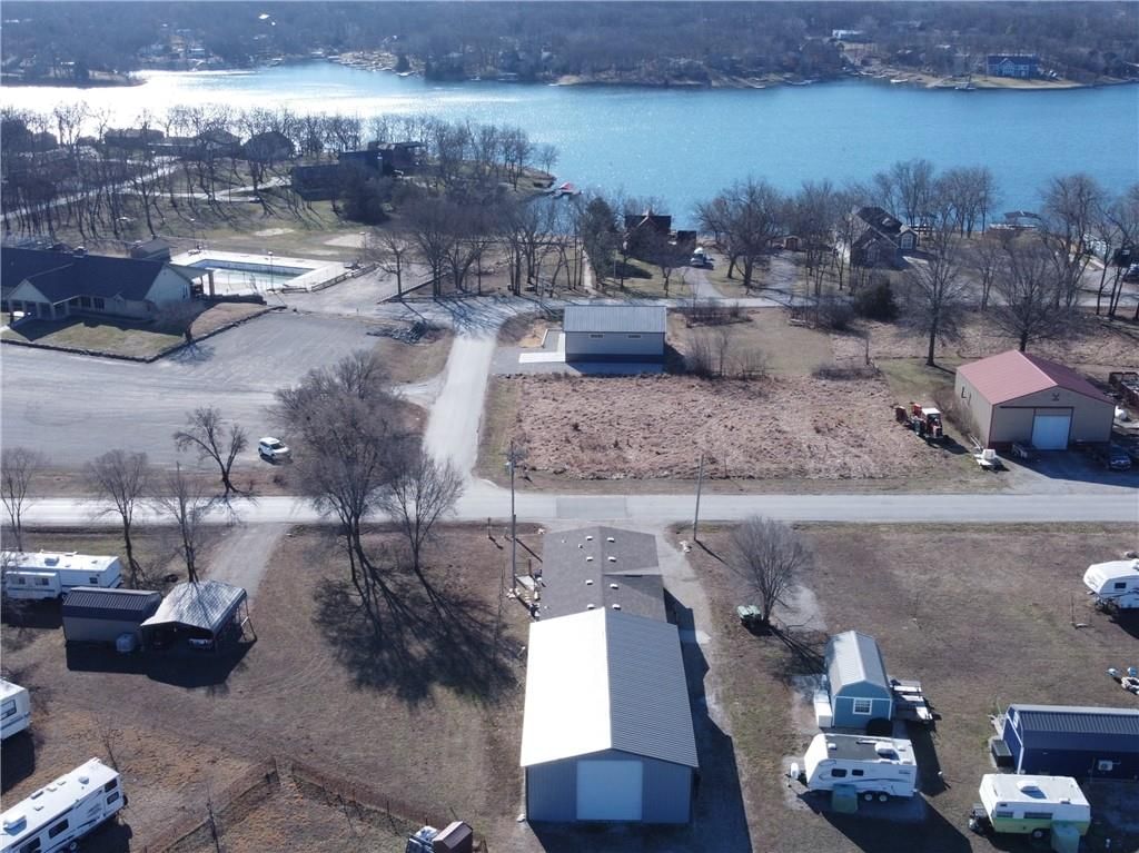 549 N Linn Valley Drive — photo 4