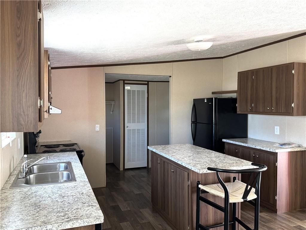 549 N Linn Valley Drive — photo 9