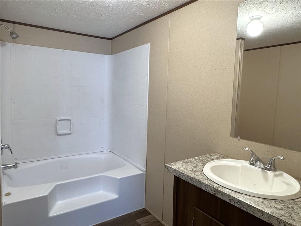 549 N Linn Valley Drive — photo 13