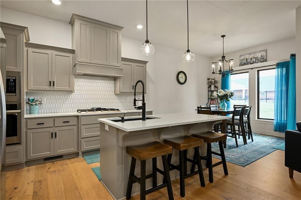 1845 Falcon Court — photo 6