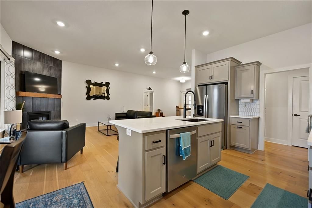 1845 Falcon Court — photo 10