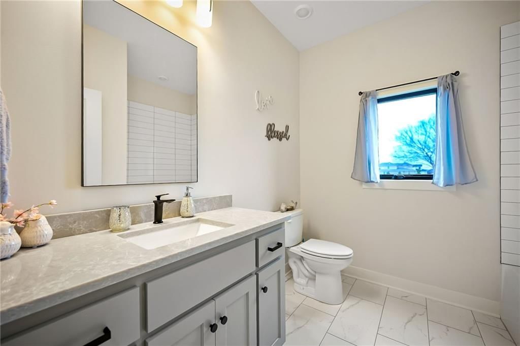 1845 Falcon Court — photo 18