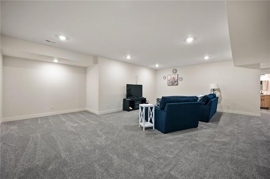 1845 Falcon Court — photo 22