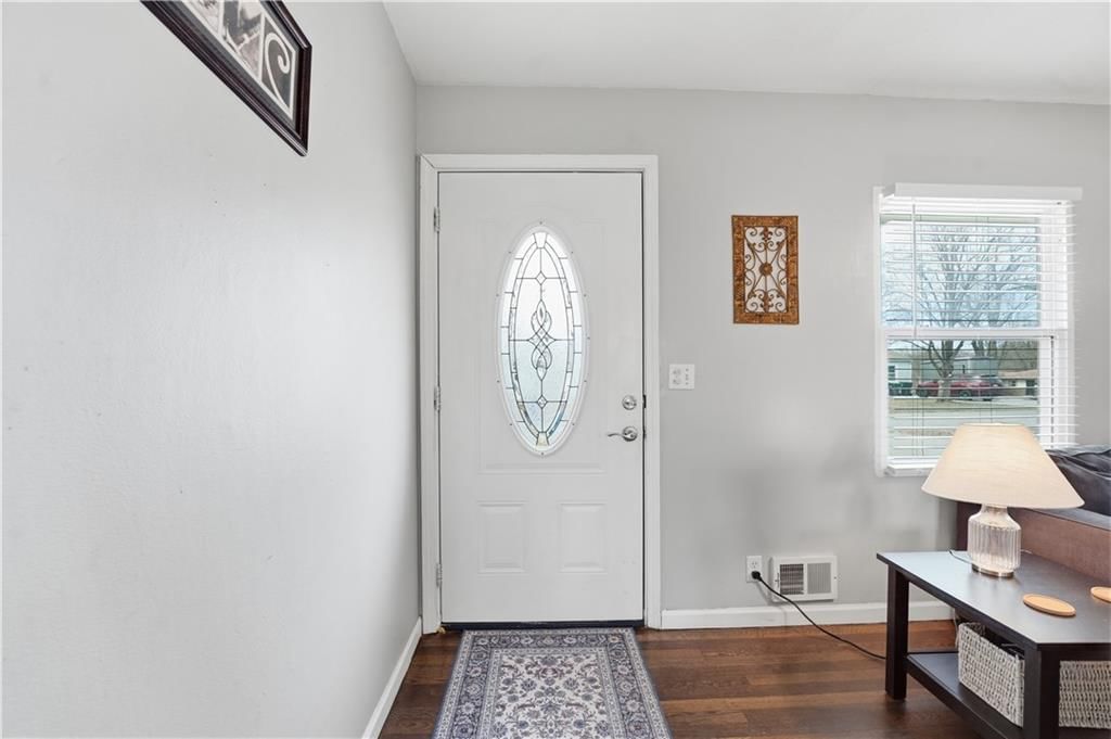 702 SW 17th Street — photo 4