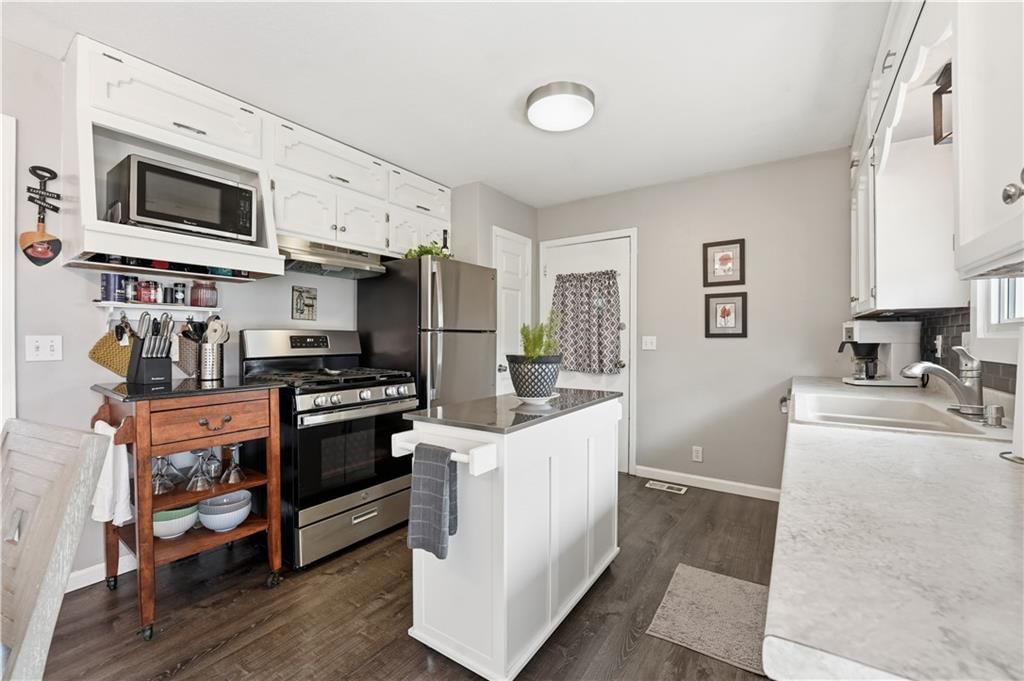 702 SW 17th Street — photo 10