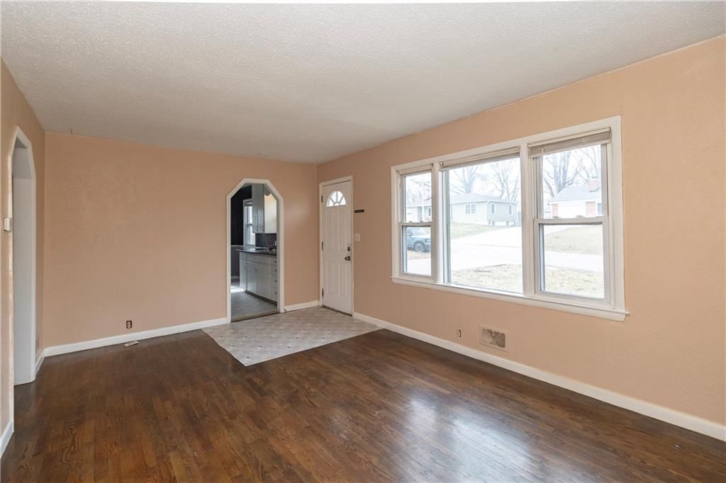 7109 N Cherry Lane — photo 3