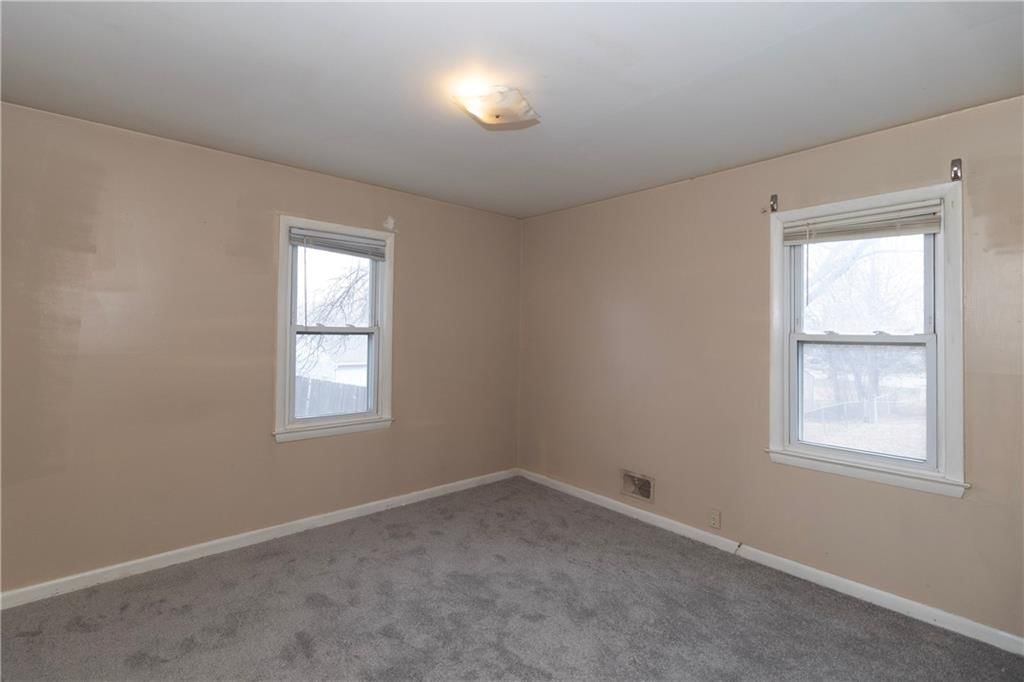 7109 N Cherry Lane — photo 9