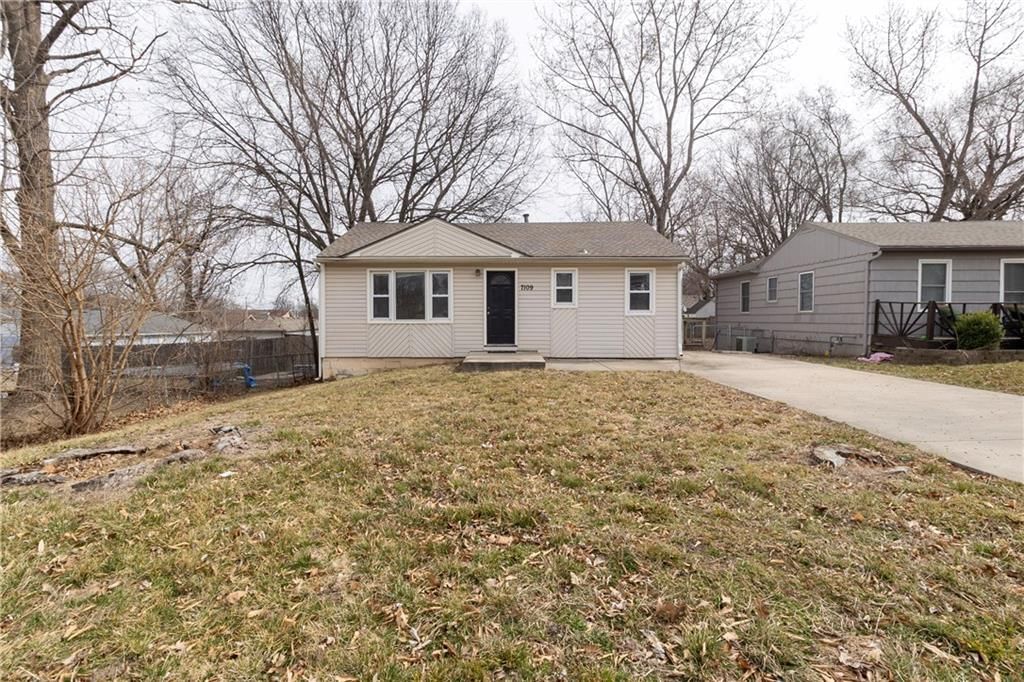 7109 N Cherry Lane — photo 25