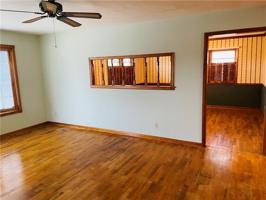 1500 Delaware Street — photo 17