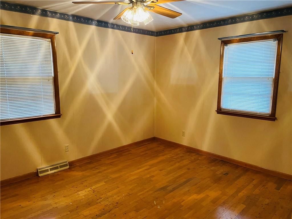 1500 Delaware Street — photo 21