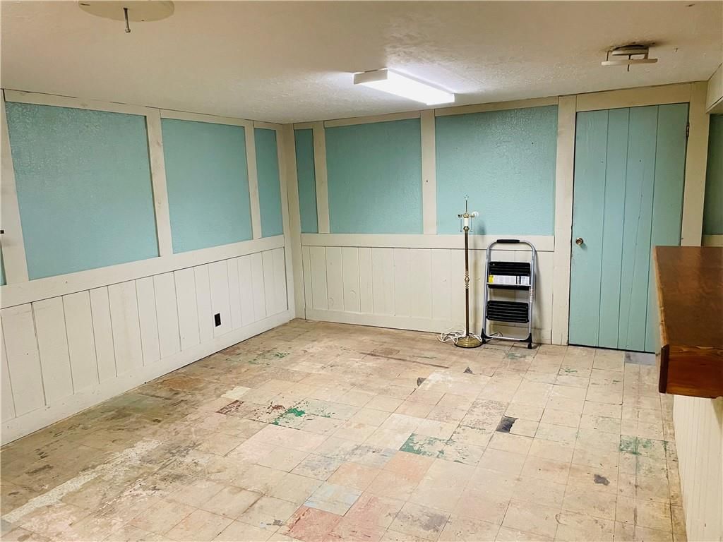 1500 Delaware Street — photo 25