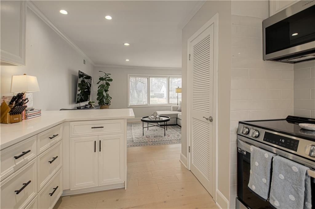 7548 Eaton Street — photo 13