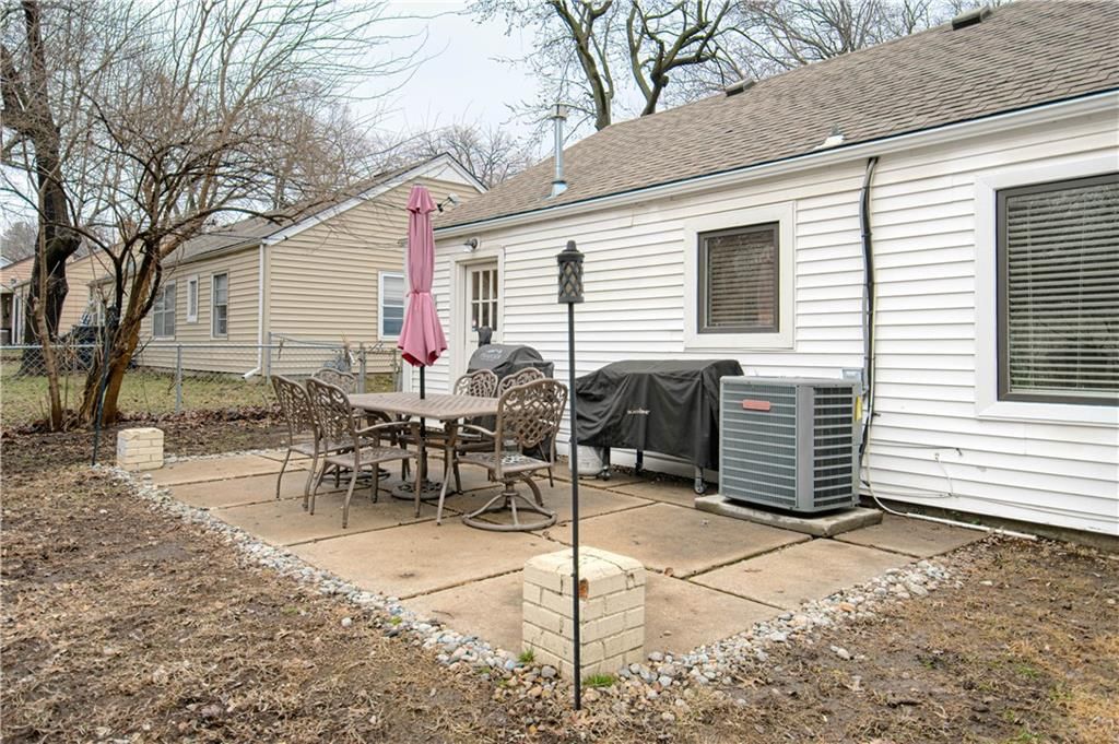 7548 Eaton Street — photo 25