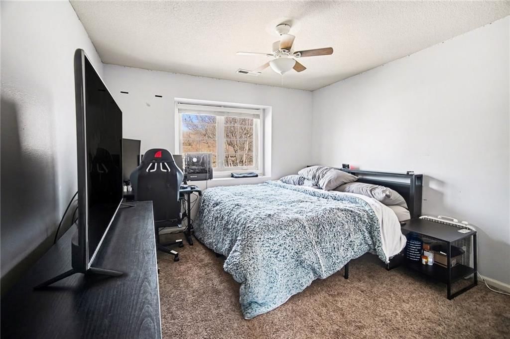 1009 NW Burr Oak Lane — photo 19