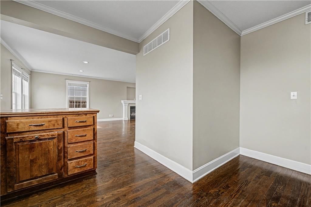 6103 Harrison Street — photo 11