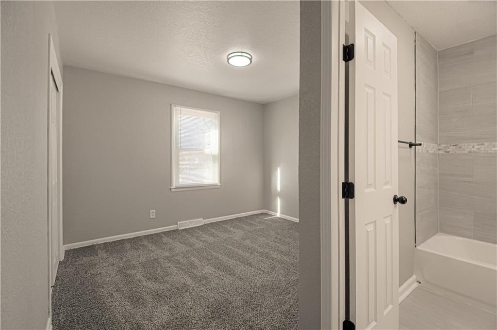 3841 E 96th Street — photo 24