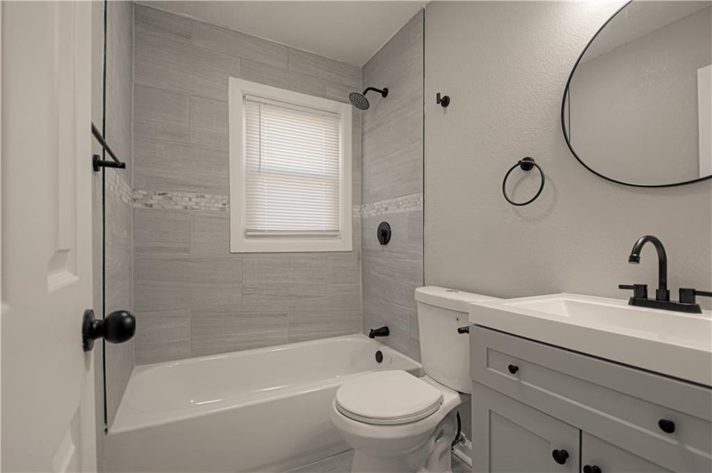 3841 E 96th Street — photo 27