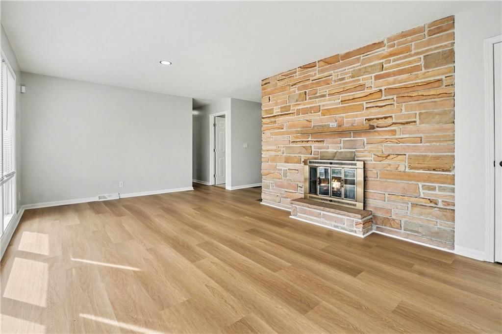 504 S Hunter Street — photo 3