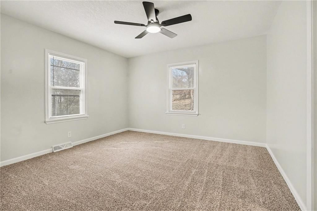 504 S Hunter Street — photo 11