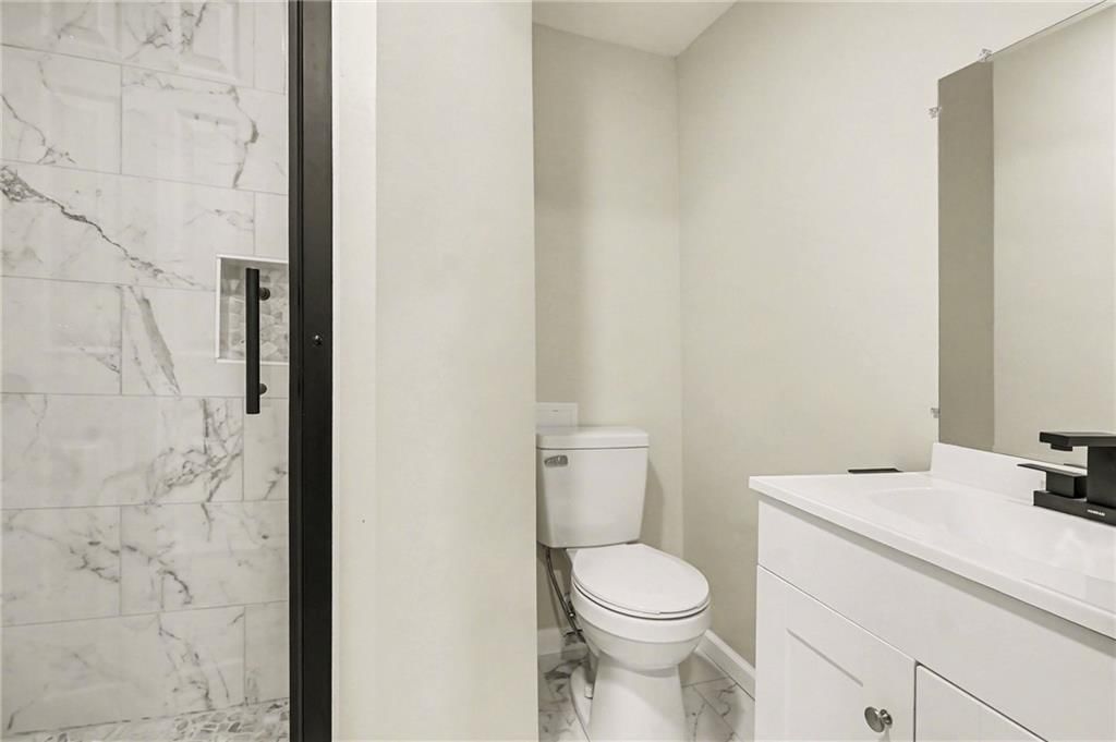 504 S Hunter Street — photo 15