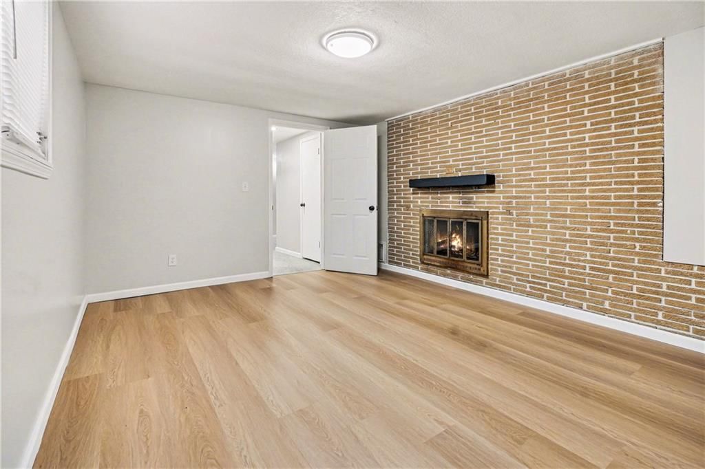 504 S Hunter Street — photo 16