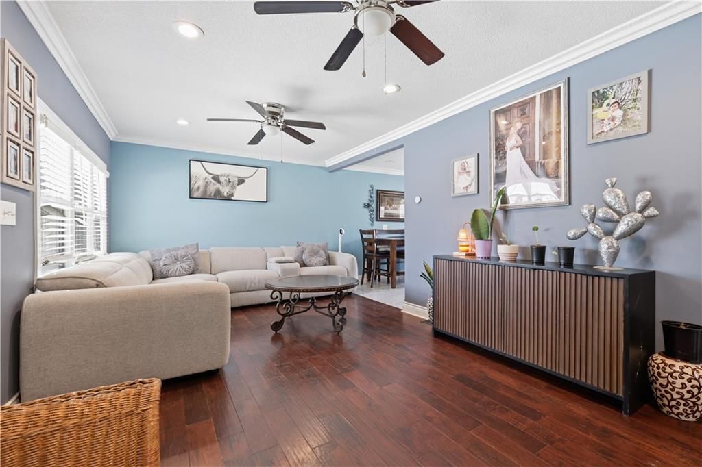 10302 Oakland Avenue — photo 4