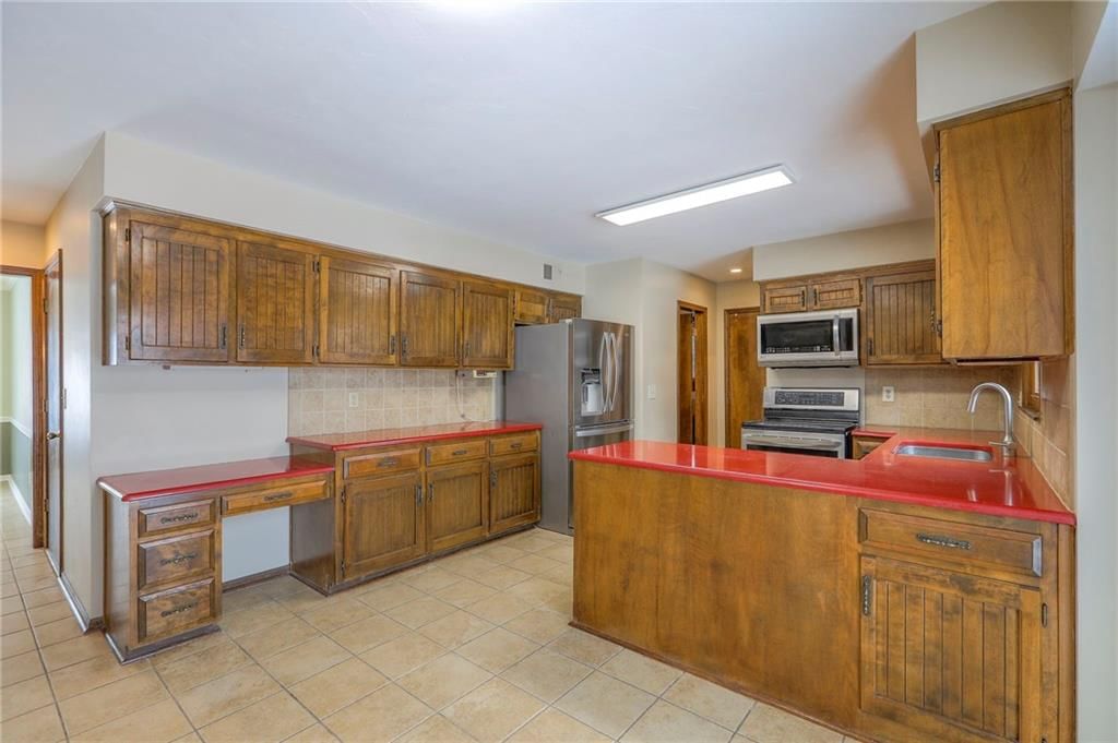 10504 Bond Street — photo 14
