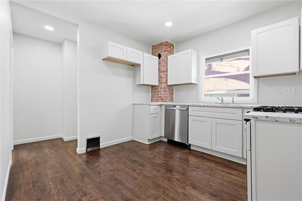 4223 Bell Street — photo 10