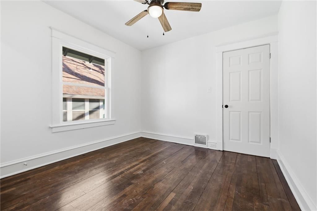 4223 Bell Street — photo 12