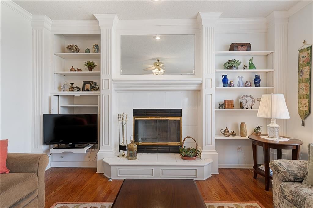 14837 Walmer Street — photo 13