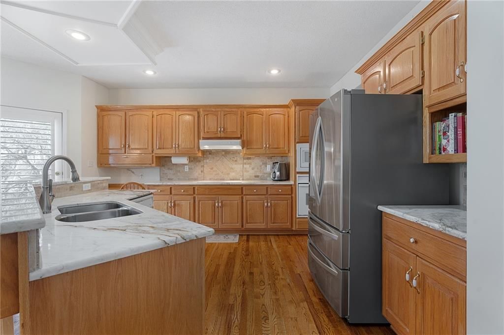 14837 Walmer Street — photo 18