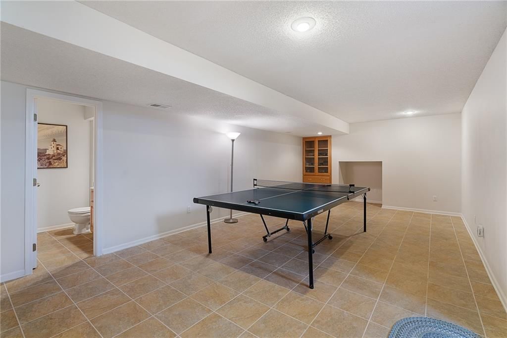 14837 Walmer Street — photo 40