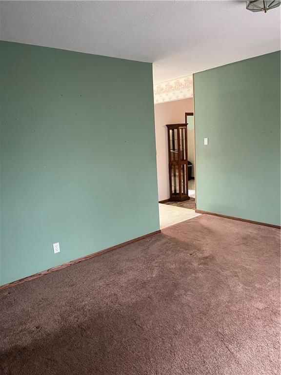 215 W Leighton Street — photo 10