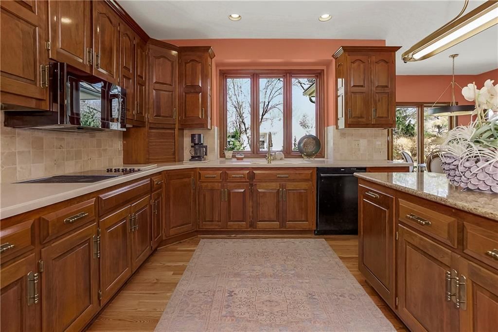 2640 W 118th Terrace — photo 13