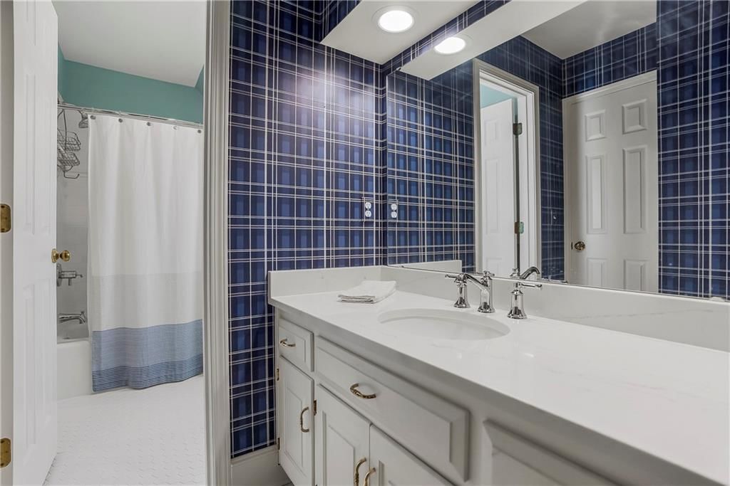 2640 W 118th Terrace — photo 28